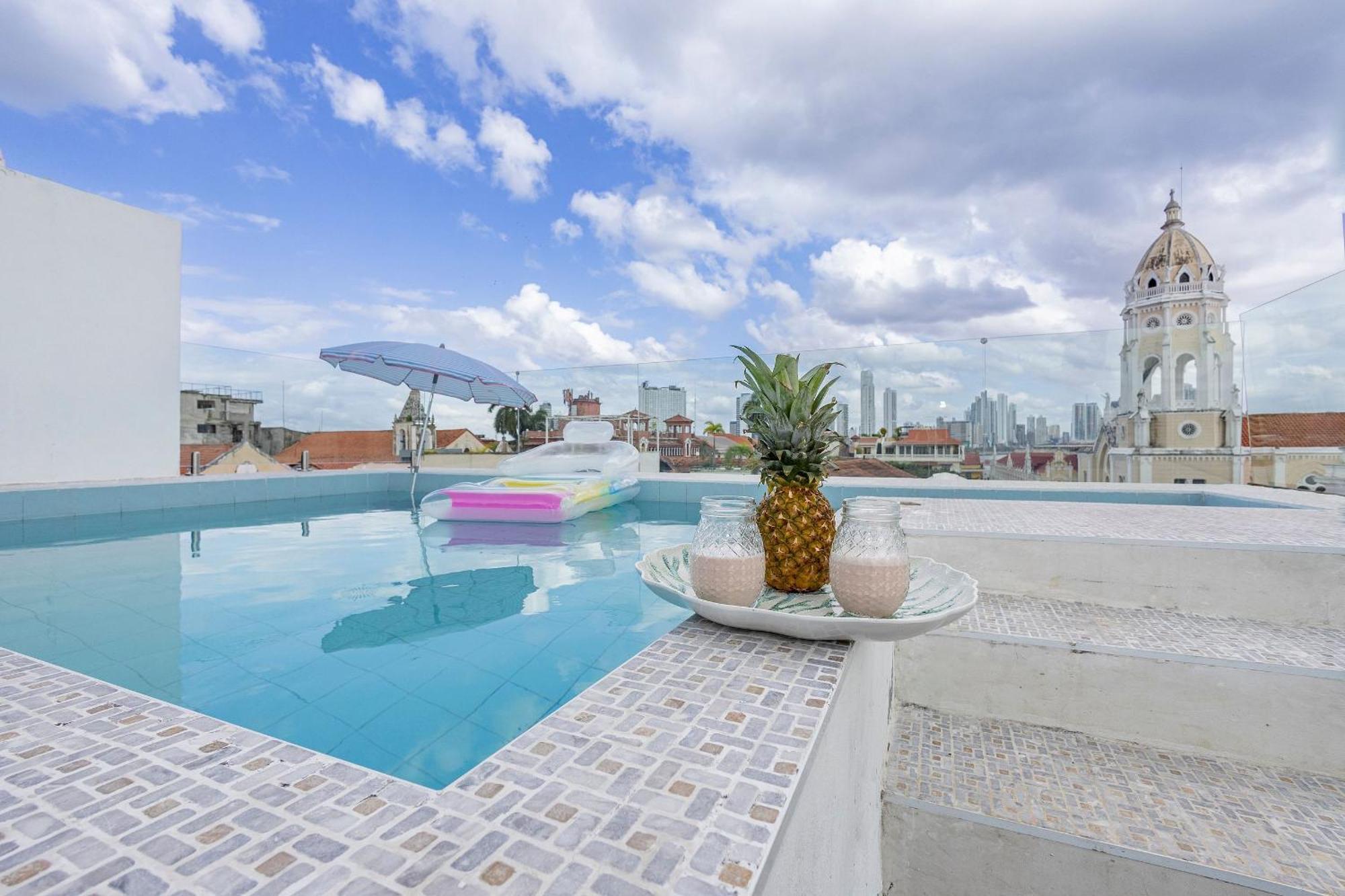 Apartamento La Fontana Amplia Apartasuite- Piscina 202 Ciudad de Panamá